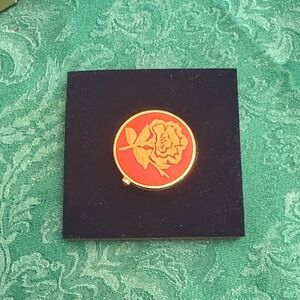 Estee Lauder Youth-Dew Opulent Cameo Solid Compact